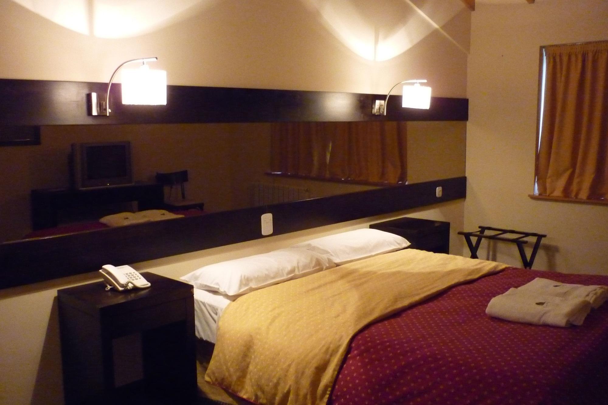 Marcopolo Suites Calafate El Calafate Zewnętrze zdjęcie